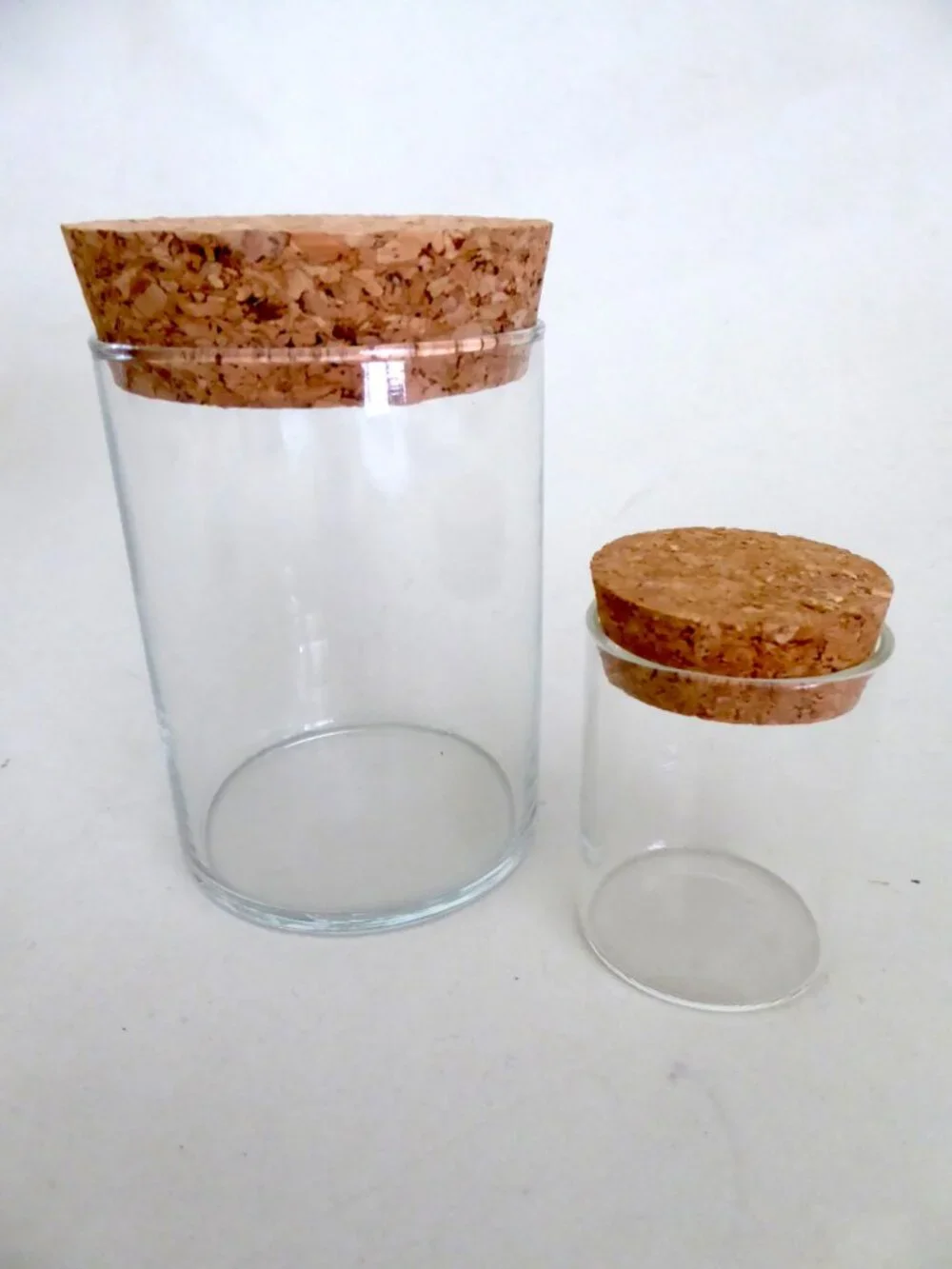 NEW 2.25” & 4” GLASS JARS CORK STOPPERS CLEAR CYLINDER (LOT OF 2)